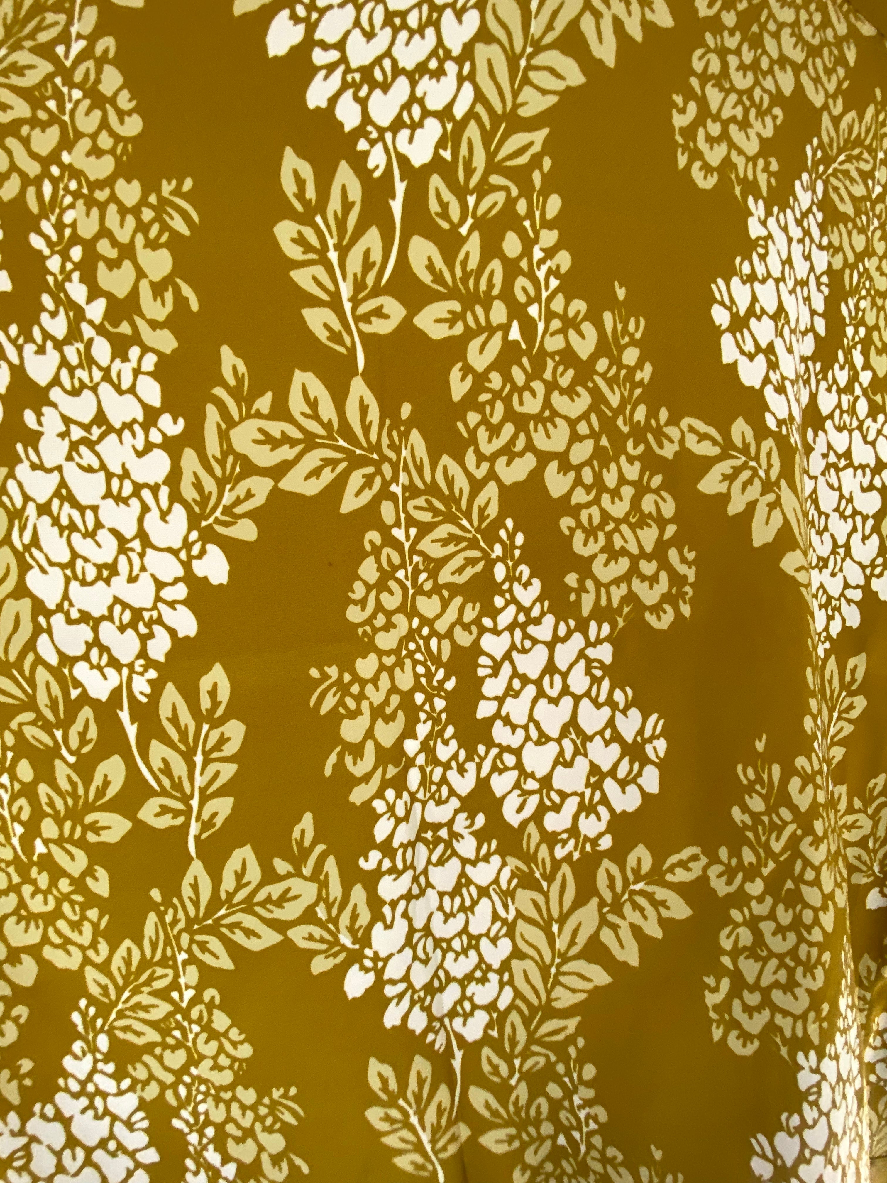 Kimono shrug in gold Wisteria
