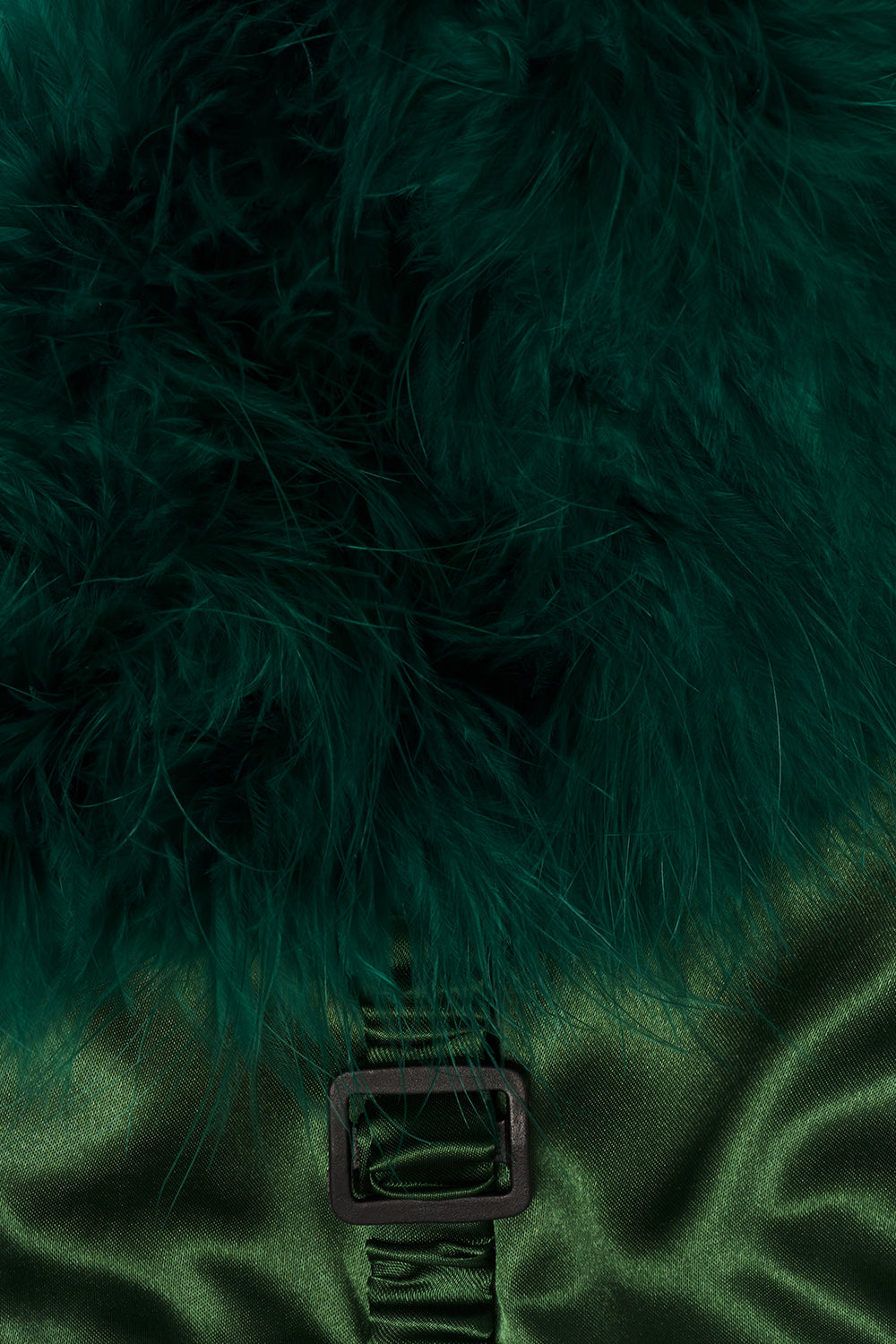 Feather bolero in green