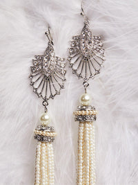 Deco pearl tassel earrings