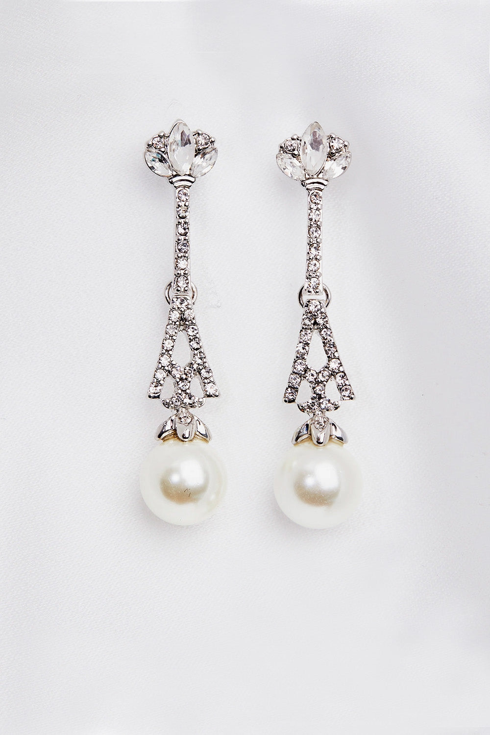 Eiffel Tower pearl earrings